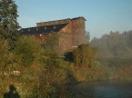 Młyn w Bogumiłku jest położony nad rzeką Białką, dopływem Pilicy.